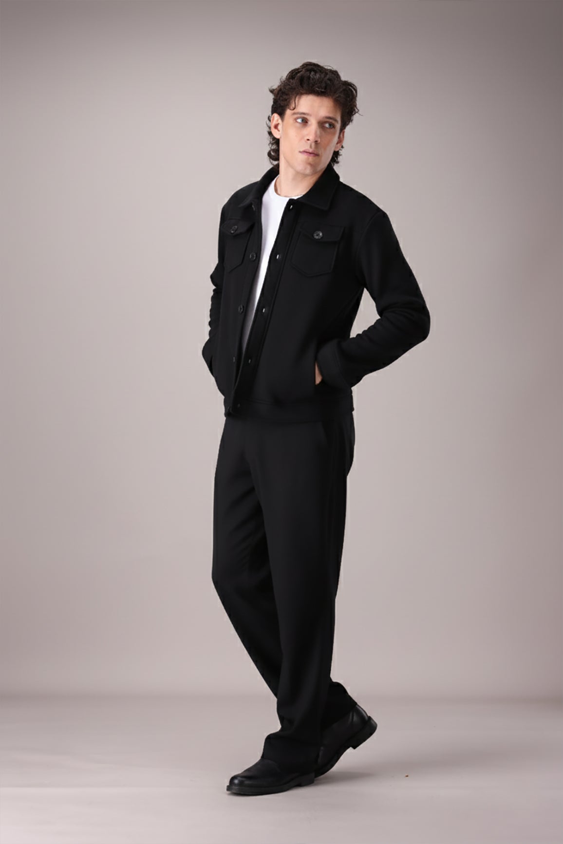 BLACK TRUCKER JACKET (UNISEX)