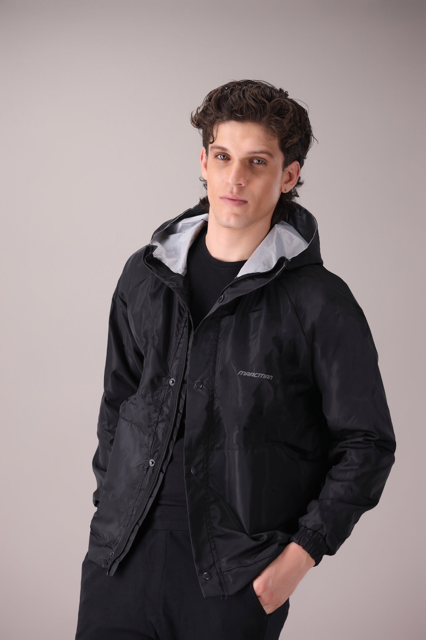 BLACK TECHNICAL JACKET