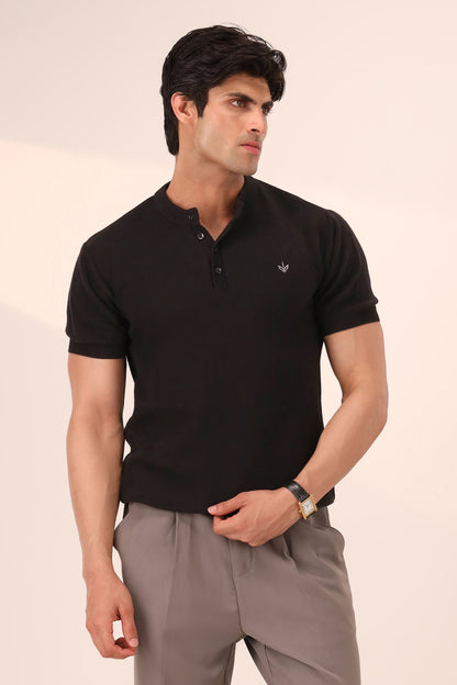 BLACK MESH KNITTED HENLEY