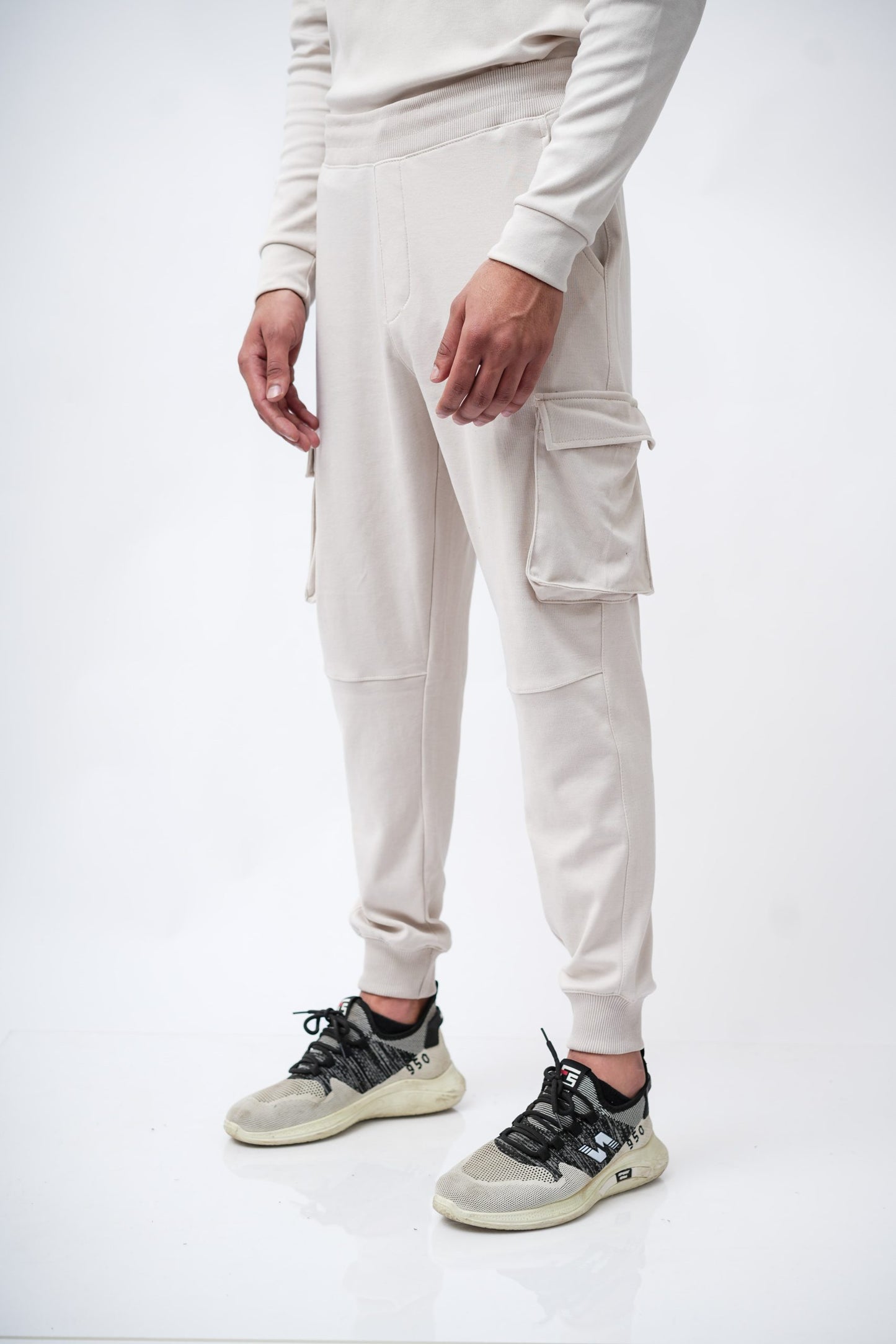 OATMEAL KNIT CARGO JOGGER